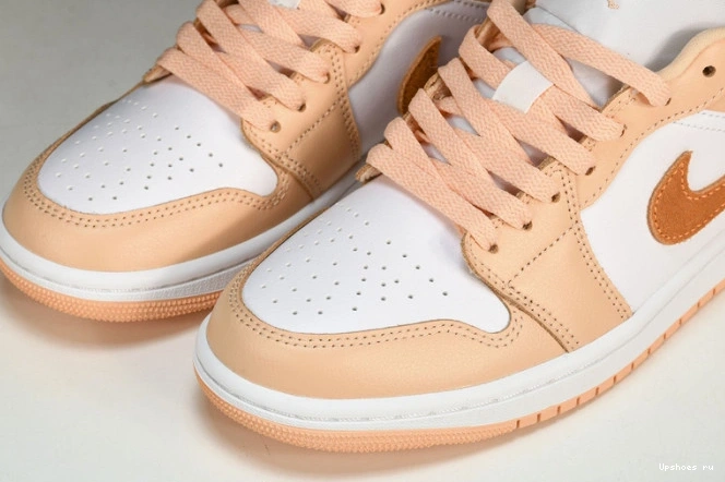 1 Jordan  Haze Low Sunset  DC0774-801 1116